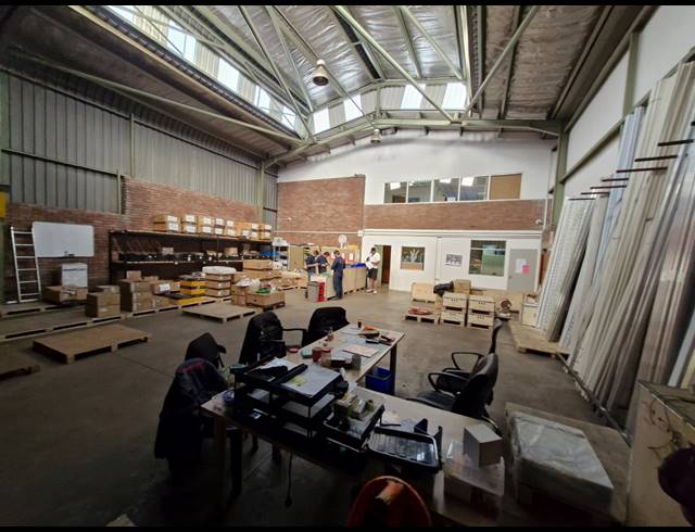 357M² WAREHOUSE TO LET IN JET PARK
